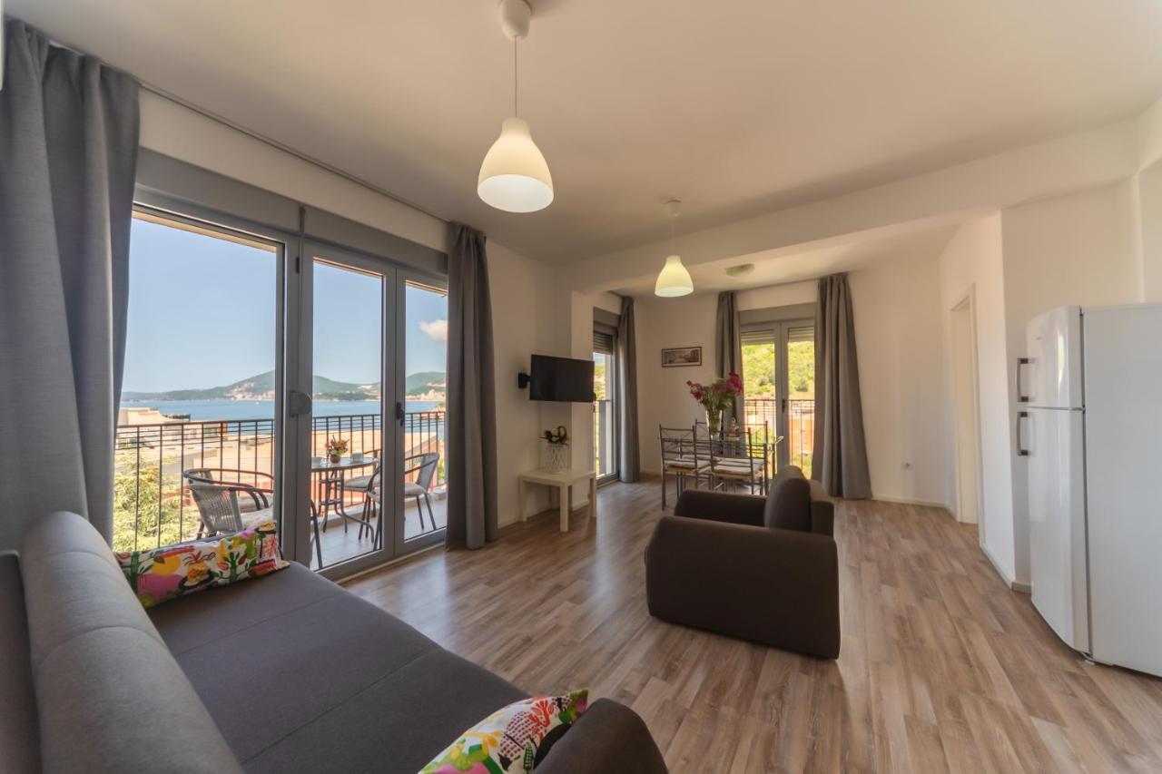 Apartments My Przno Sveti Stefan Exteriör bild