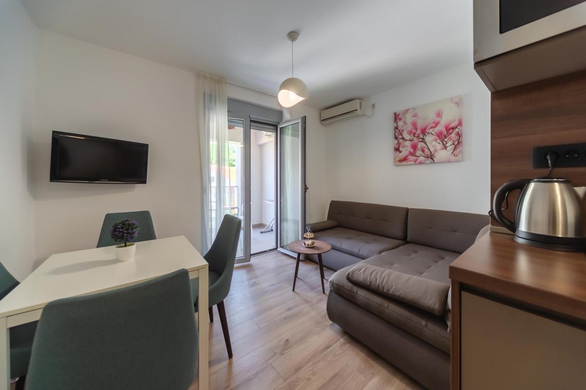 Apartments My Przno Sveti Stefan Rum bild